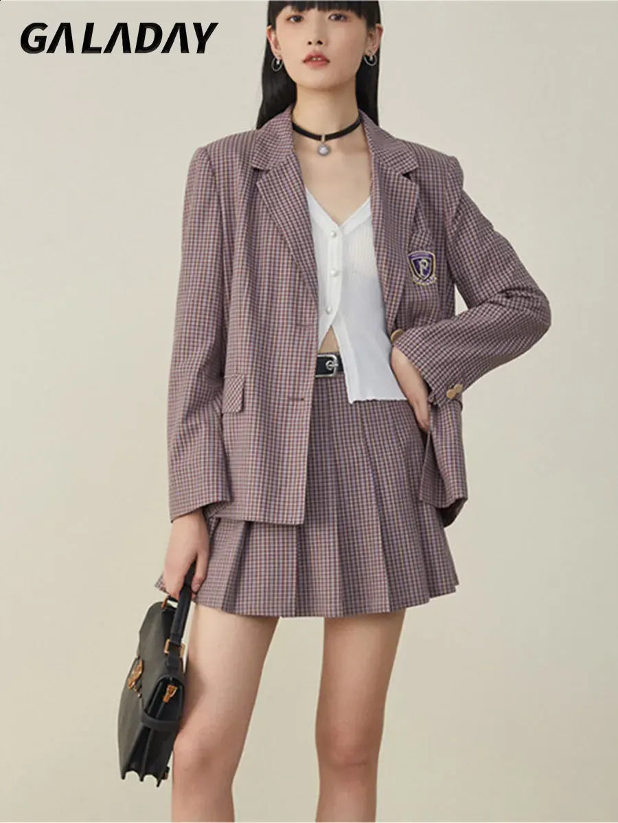 GWBLAZERS001863-main (4)