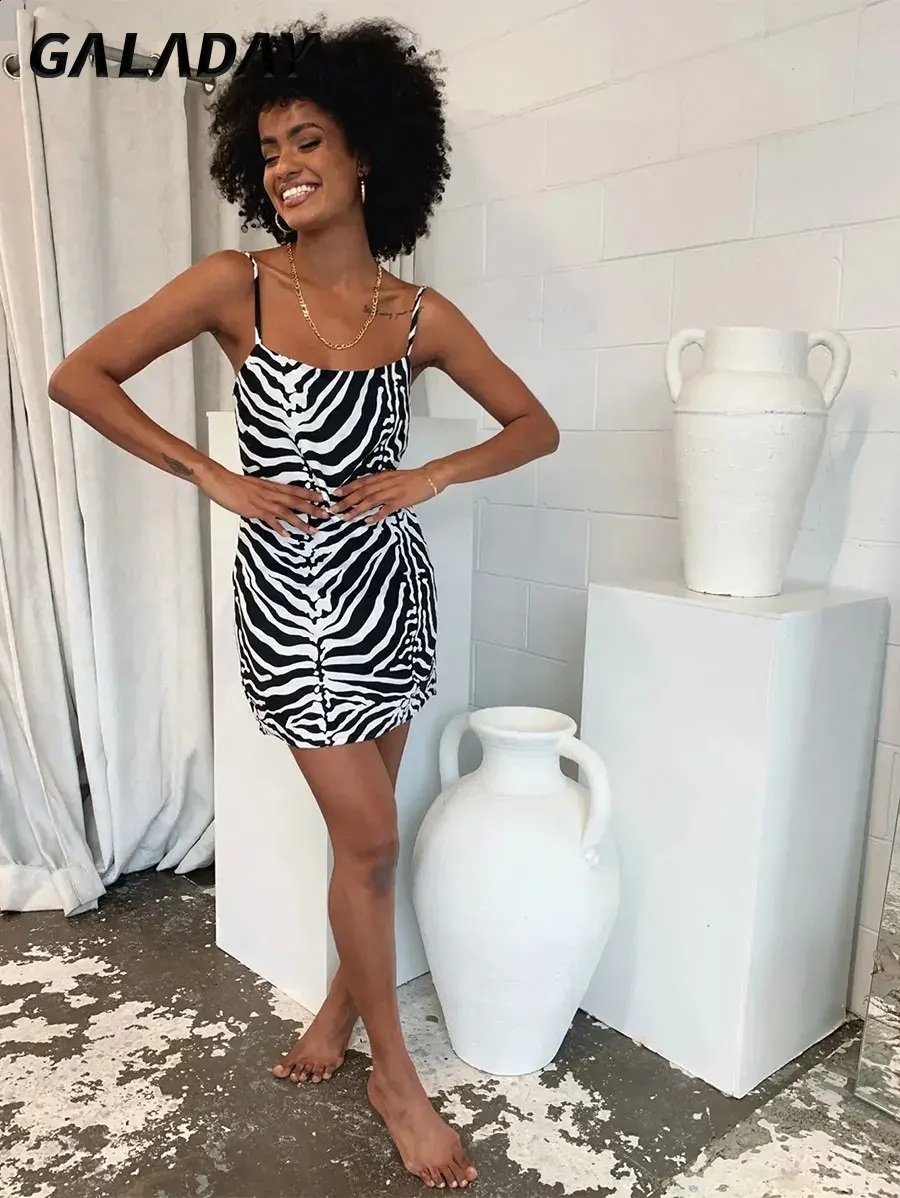 GWDRESLIP002425-Attributes (2)