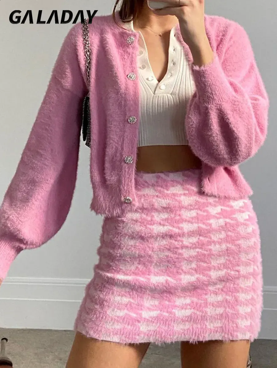 GWKNIT002007-main (4)