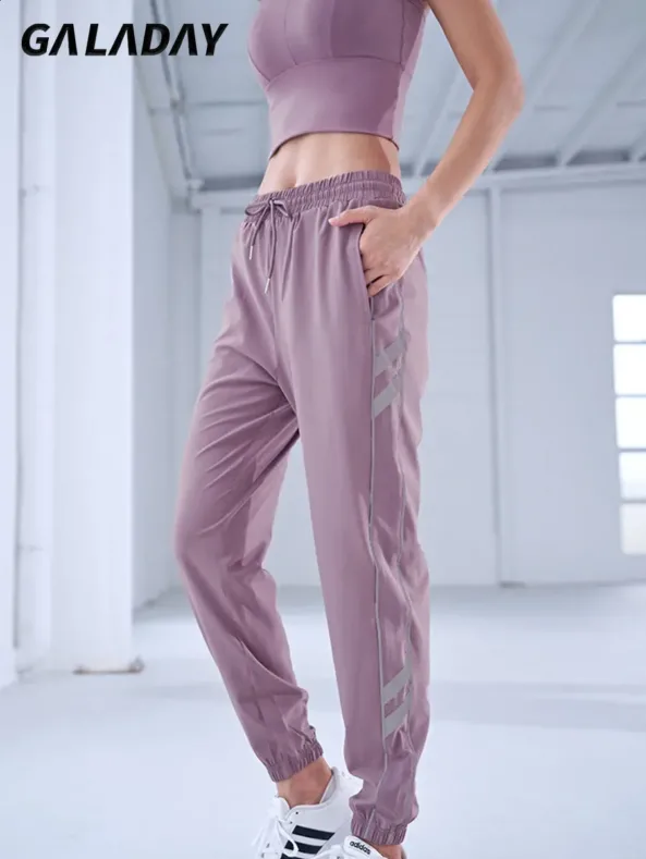 GWSWEATP001839-Attributes (3)