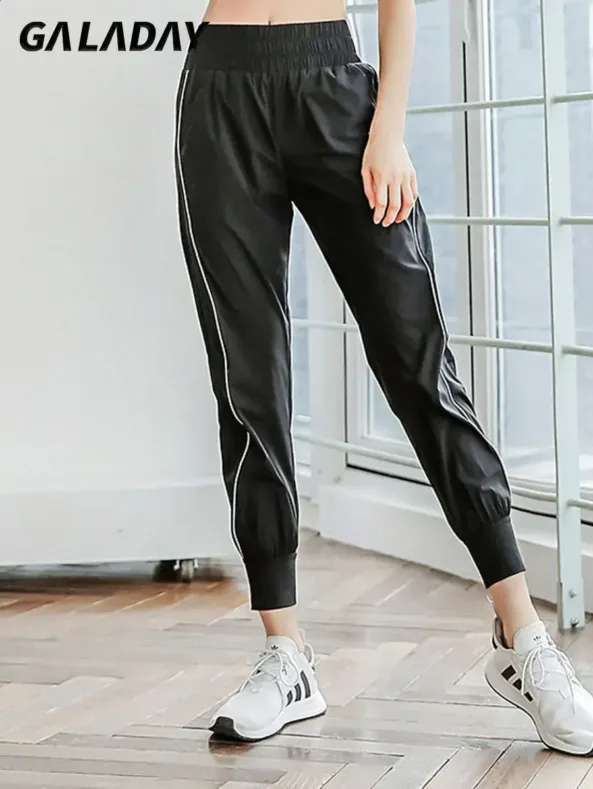 GWSWEATP001856-main (3)