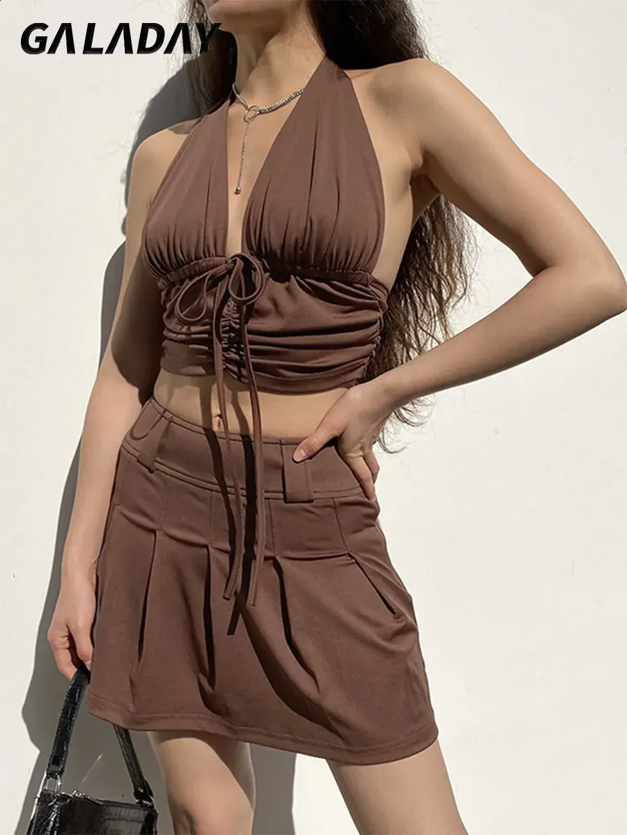 GWTWSKIRT001825-Attributes (2)